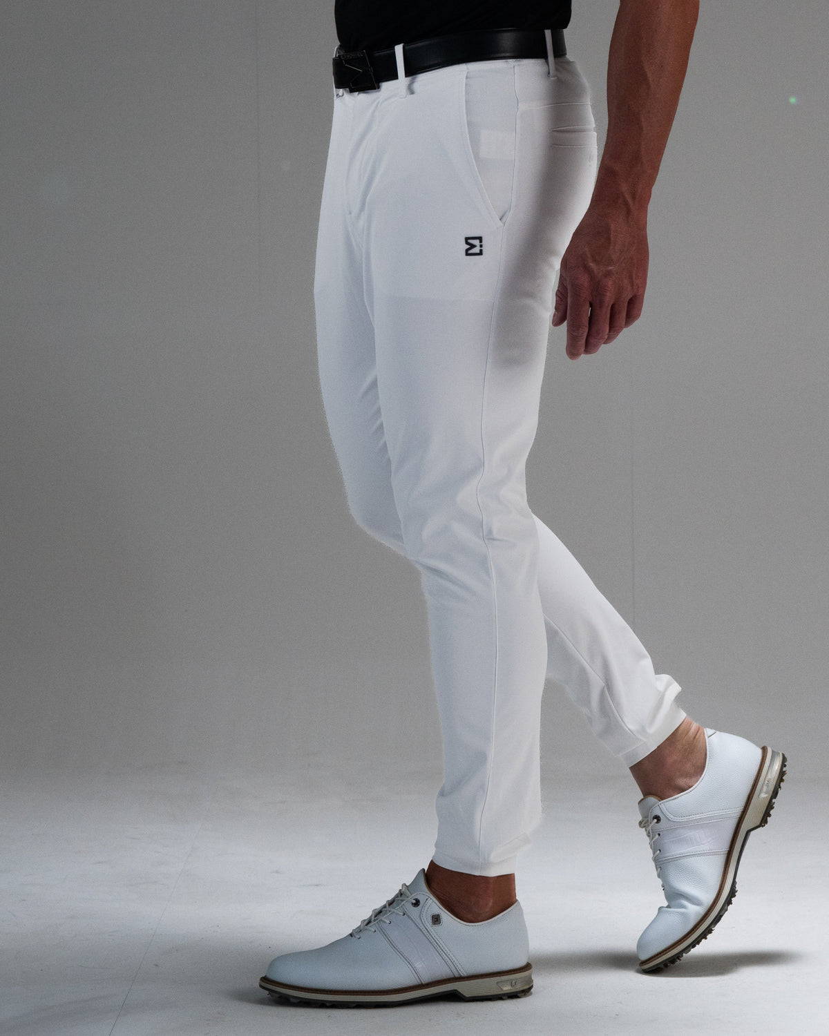 SUMMIT JOGGER